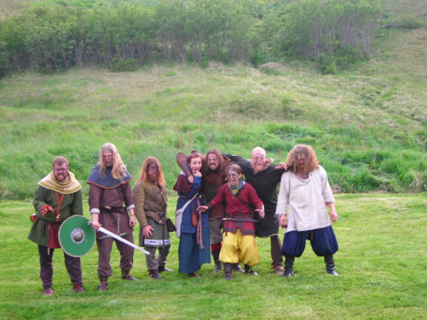 trolls attack: Oscar, Birker, Dean, Vinga, Gunnar, Rachel, Lars and David