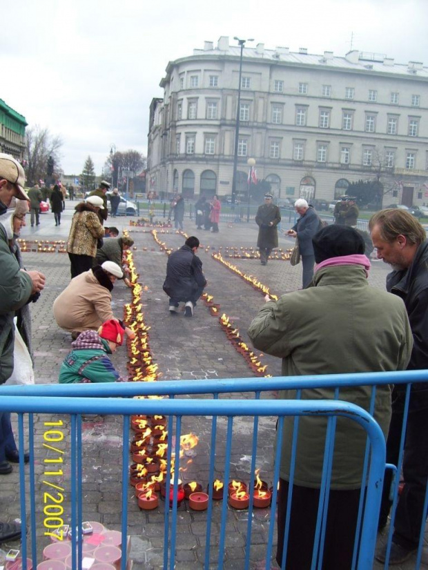 Uroczystości awansu pomordowanych w Katyniu przy "Grobie Nieznanego Żołnierza" #Pomnik #Warszawa #Zabytki