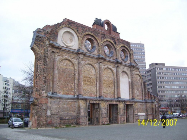 Berlin Anhalter Bahnhof #Berlin #Zabytki #Muzea #Katedra #Most #Rzeka