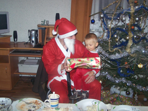 Święty Mikołaj :P i mały Mikołajek Bubuś :D