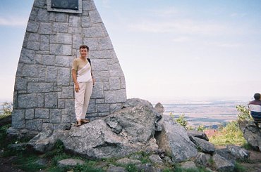 Gora Sleza. Od tej gory wziela sie nazwa plemienia zyjacego w okolicach gory- Slezanie, a od nich nazwa regionu- Slask #Sleza #Sobotka #Slask #Silesia #DolnySlask