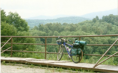 taras widokowy w dolinie Sanu #Bieszczady #dolina #san #rower