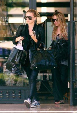 MK and Ash shopping at Barneys-paparazzi lipiec 2007