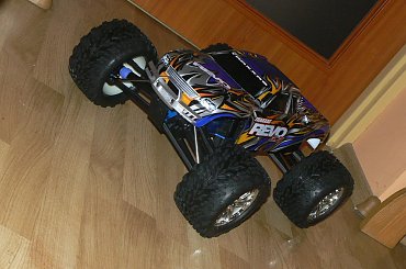 #revo #tamiya #rc18t #radom