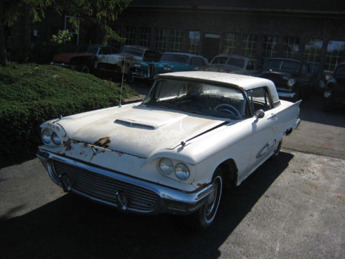 Ford Thunderbird