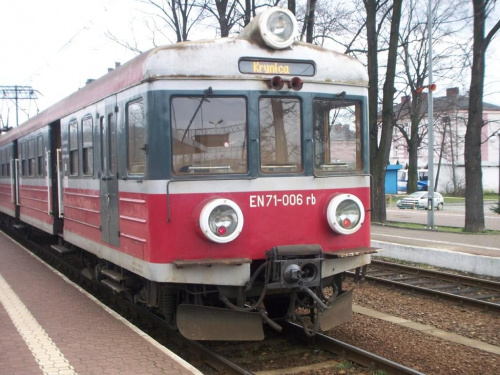 EN71-006 jako 66121 z Krakowa do Krynicy.