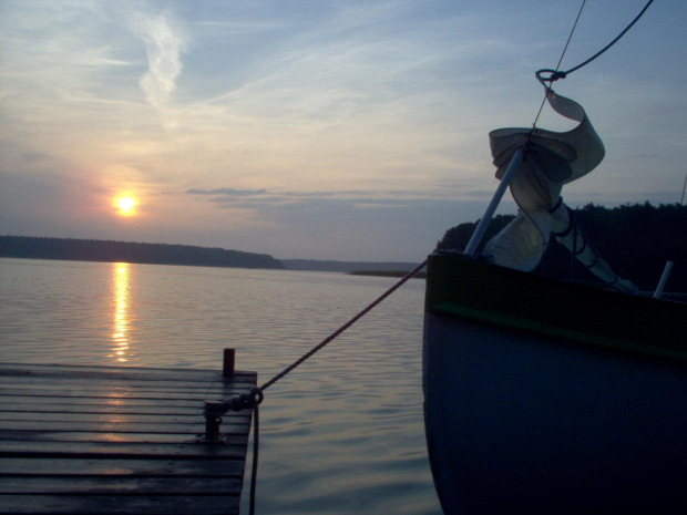 wschód słońca nad Jeziorem Niesłysz w Niesulicach 07.2004 #wschód #jezioro