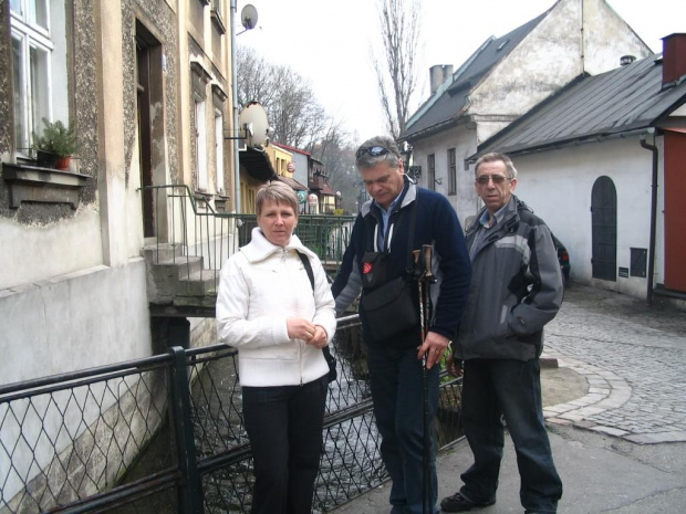 Bardzo uroczy zakątek te domki nad potoczkiem