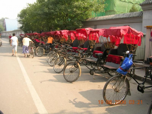 Riksze i rowery to podstawowe środki transportu