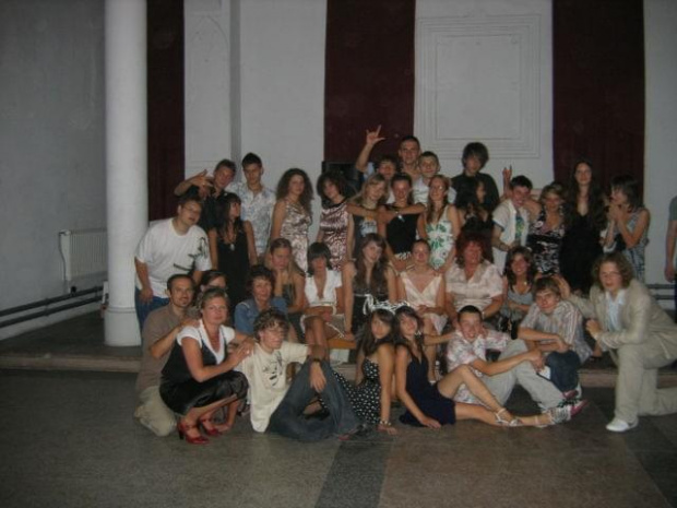 Wszyscy ;p.