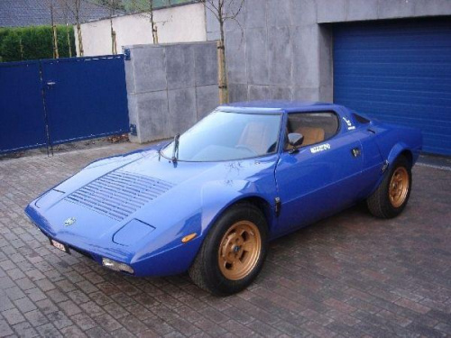 stratos