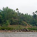 przejażdżka łódką po Mekongu na północ od Luang Prabang