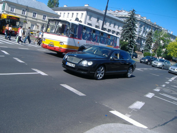 Bentley Continental Flying Spur