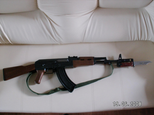 AK 47 Cyma