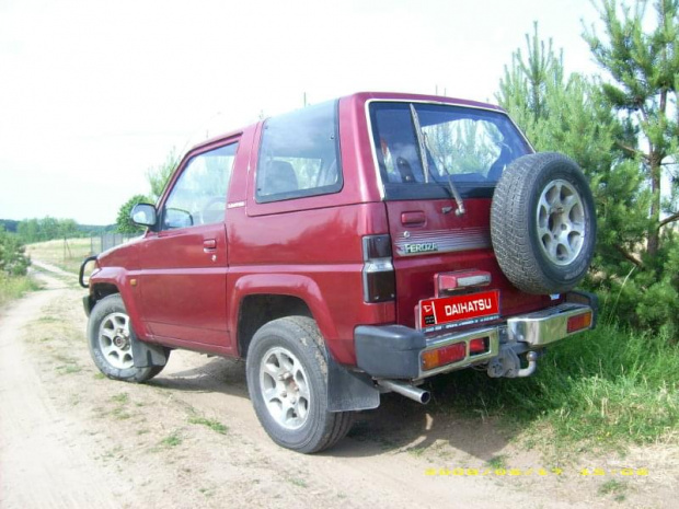 Daihatsu Feroza