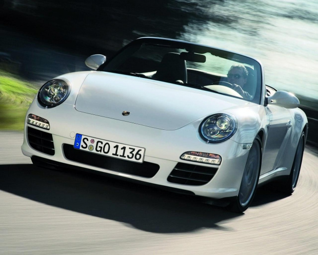 Porsche 911 Carrera 4