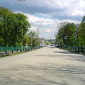 CZĘSTOCHOWA - droga na Jasną Górę - w głębi Aleja Najświętszej Marii Panny #JasnaGóra #Częstochowa #park #Sienkiewicza #aleja #miasto