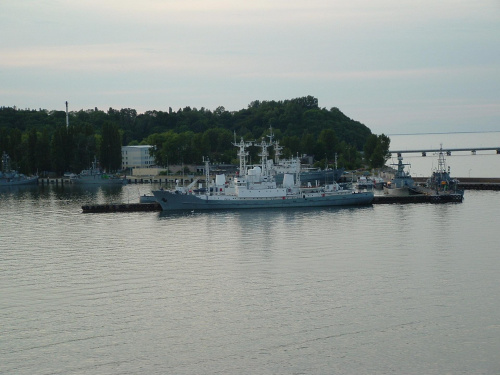 Widok z promu do Karlskrony, Port w Gdyni.