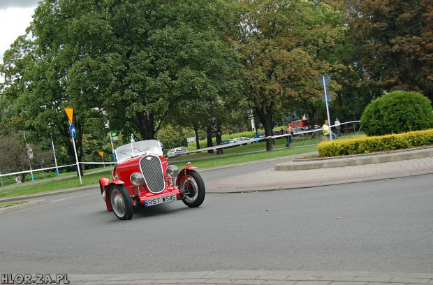 Wystawa i Turystyczny Rajd Pojazdów Zabytkowych Świętego Krzysztofa 19-20.07.2008r. Rzeszów #Rzeszów #multipla #rajd #hoffman