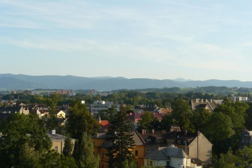 Beskid Śląsko- Morawski widziany z Góry Zamkowej w Cieszynie