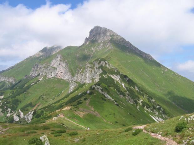 Płaczliwa Skała i Hawrań w chmurach #Góry #Tatry