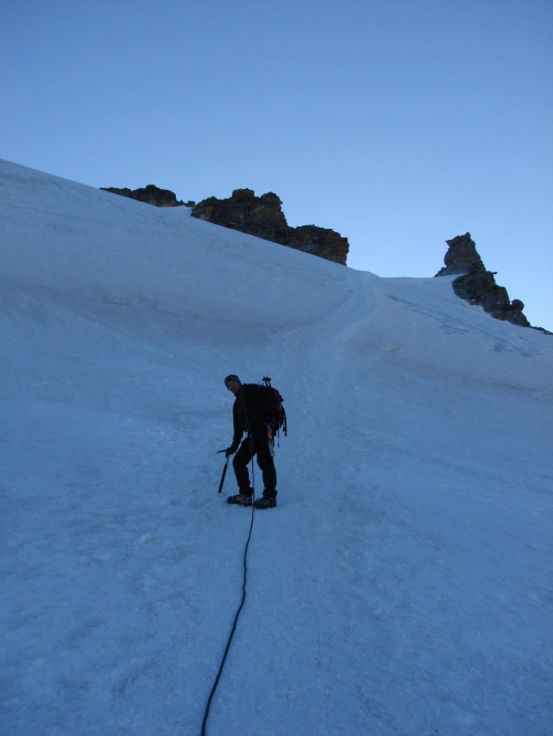 Już widać szczyt... #wakacje #góry #Alpy #lodowiec #trekking #Włochy #GranParadiso