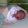 Dominiczka Ani :) własnie sie urodziła