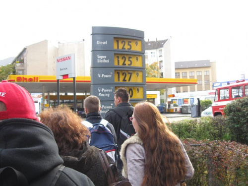 Ceny w Berlinie rosną hehe ponad 100 Euro za Litr benzyny hihi