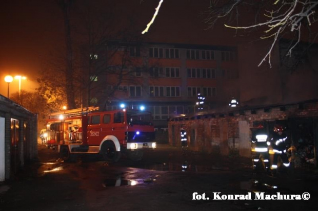 29.10.2008r. - Pożar komórek na ul.
Jasnogórskiej #StrażCzęstochowaPspJrgAkcjaPożar