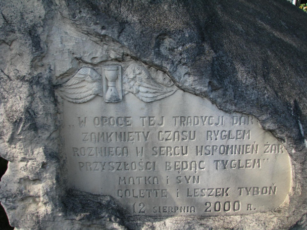 Cmentarz Gory Wysokie- słowa fundatorow pomnika Rodziny Nasławskich