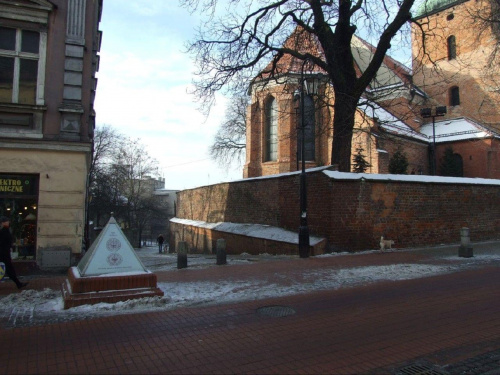 Gniezno Kościół św. Trójcy ul .Warszawska, Słomianka