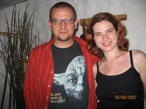 Anuska z Panem Mikołajem (oryginalną miał koszulkę)