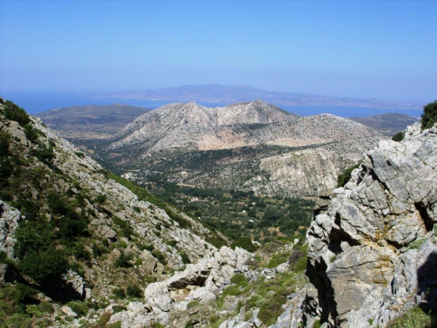 Naxos, obok jaskini Zuesa