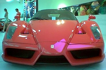 #enzo #ferrari #samochody #supersamochody