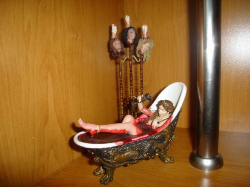 ELIZABETH BATHORY