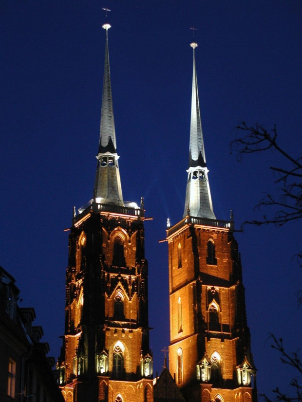 WROCŁAW NOCĄ