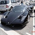 Ferrari Enzo
kolor: czarny
kraj: Monaco
rejesracja: Monakijska