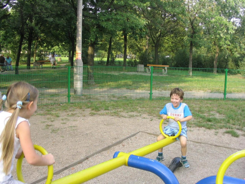 Dzieciaki mogą świetnie bawić się w Warszawie. #dzieci #dzieciaki #dzieciaczki