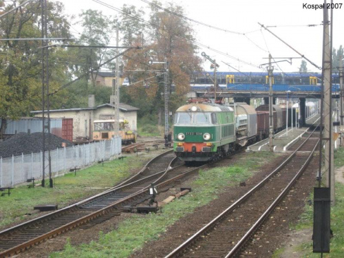02.10.2007 ET22-538 z pociągiem towarowym z kier. Szczecina